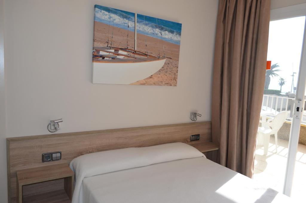 Apartaments Gibert Sant Antoni De Calonge Habitación foto